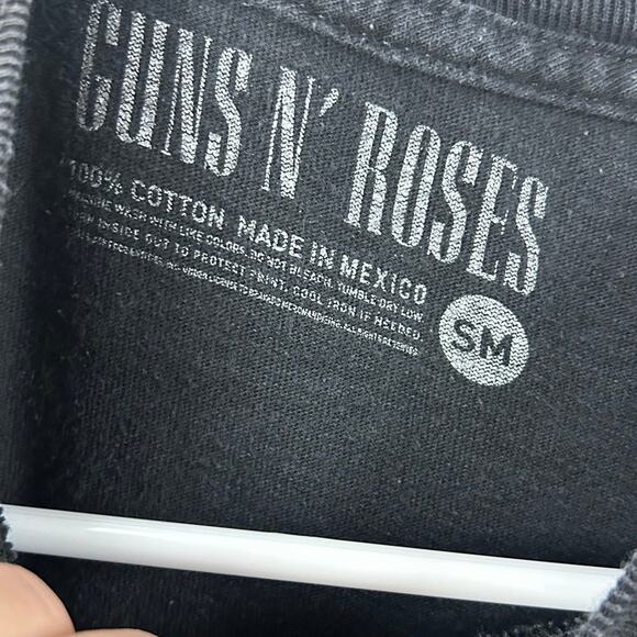 Guns N’ Roses Chicago Black Band Tee size S - Picture 2 of 8